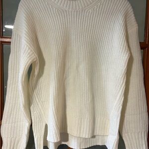 SO White Chunky Knit Sweater Small Crew Neck Cozy Basic Staple